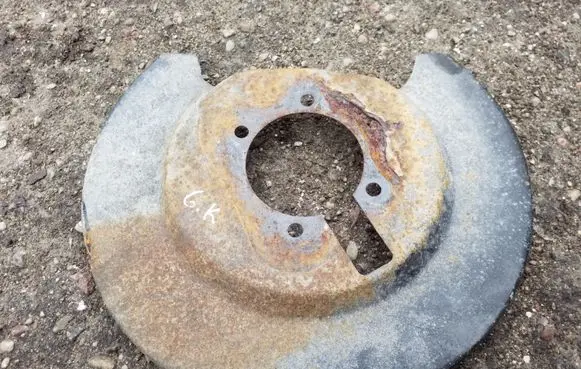Dodge Grand Caravan Rear brake disc plate dust cover 04779785A