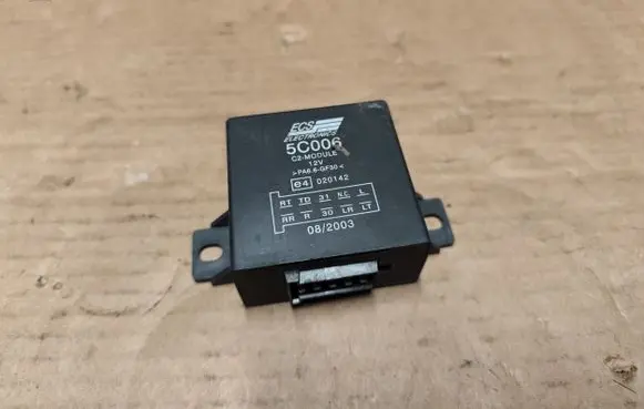 Jeep Cherokee III KJ Other relay