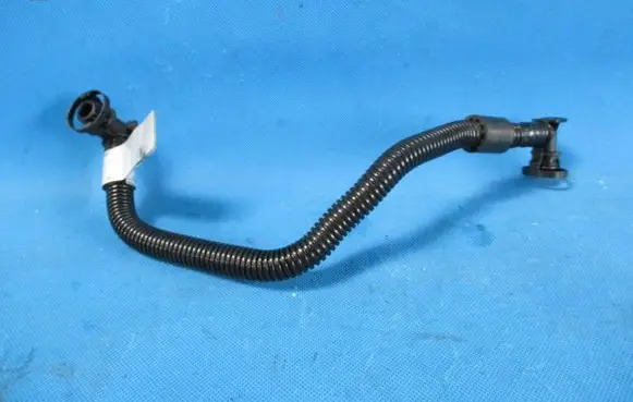 Audi A8 S8 D5 Breather/breather pipe/hose 057734J