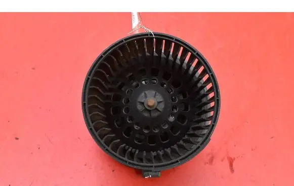 Renault Clio I Heater fan/blower T1029527H