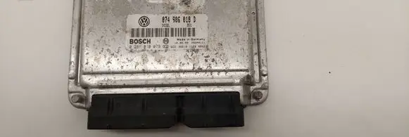 Volkswagen Multivan T4 Engine control unit/module 074906018 D2531 0281010079
