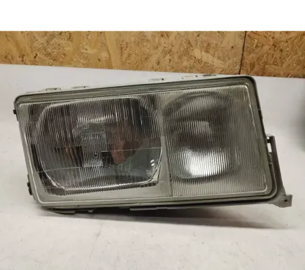 Mercedes-Benz 190 W201 Headlight/headlamp 2018207661 A2018207661 2018200261