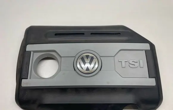 Volkswagen Jetta VI Engine cover (trim) 06J103925CB 06J103925 06J103925BH