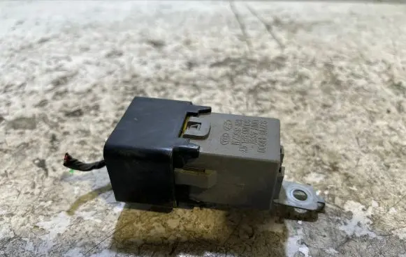 KIA Ceed Other relay 937101H000 901102E
