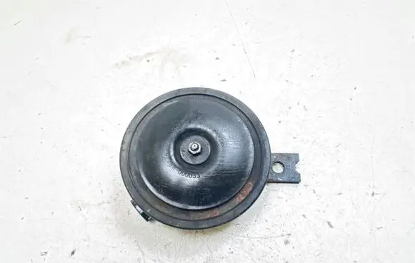 KIA Sorento Horn signal E428R000033
