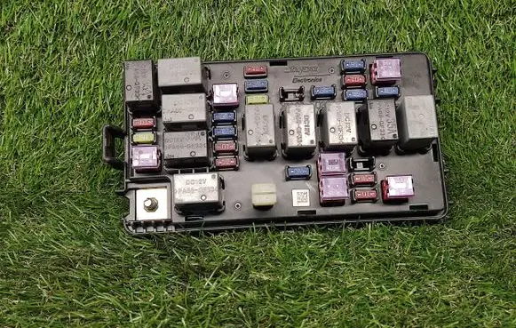 Chevrolet Aveo Power management control unit 96867129 AK62426