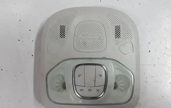 Fiat 500X Front seat light 
