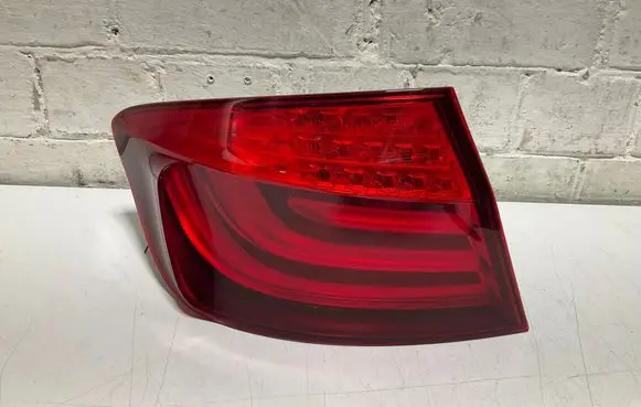 Rear/tail lights