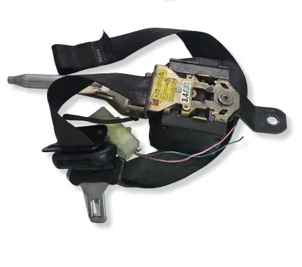 Mazda 323 Front seatbelt 60359 00057250