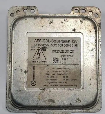 Mercedes-Benz E C207 W207 Xenon control unit/module A2129007804