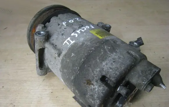 Ford Focus Air conditioning (A/C) compressor (pump) 3M5H19D629DD