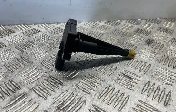 BMW 3 GT F34 Oil level sensor 8608781