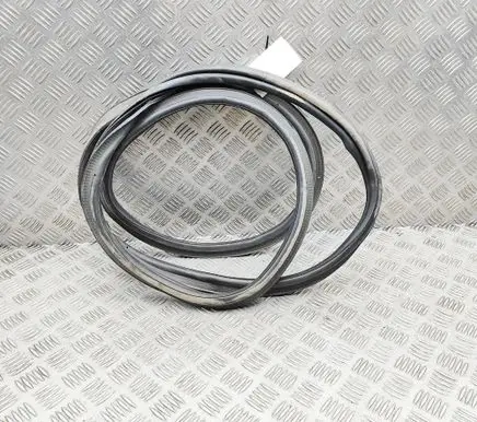 Land Rover Range Rover Evoque L551 Trunk rubber seal (body) K8D241608BC