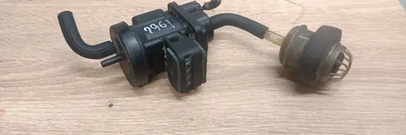 Mercedes-Benz C W203 Turbo solenoid valve A0005450527