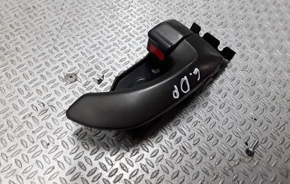 Hyundai Santa Fe Front door interior handle