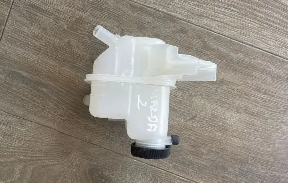 Mazda 2 Coolant expansion tank/reservoir SASC