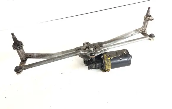 Audi A3 S3 8L Front wiper linkage and motor