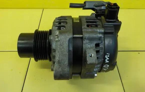 Toyota Aygo AB40 Generator/alternator 270600Q210 27060