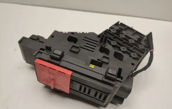 Mercedes-Benz ML W166 Fuse box set A1665401550