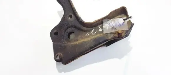 Honda Accord Engine mounting bracket