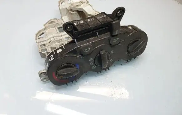 KIA Picanto Climate control unit