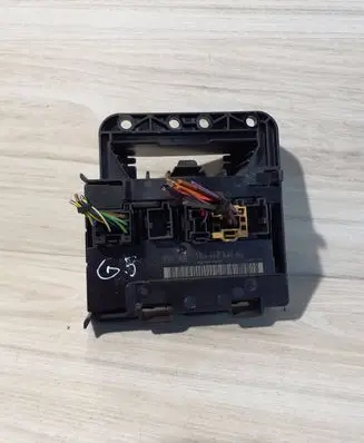 Volkswagen Golf V Comfort/convenience module 1K0959433AK S0401H030