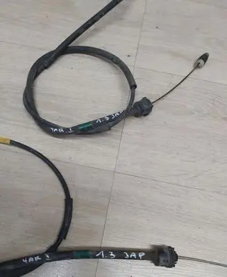 Toyota Yaris Throttle cable 