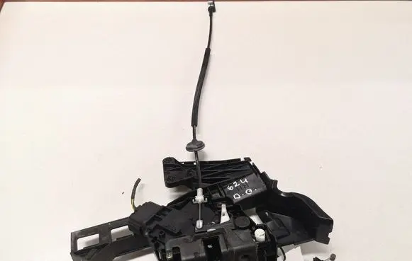 Ford Focus Rear door lock 24000010013 4M5AA26412BC