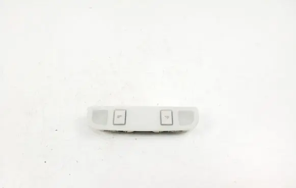Audi A6 S6 C6 4F Rear seat light 4F0947111