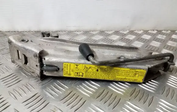 Audi A4 S4 B7 8E 8H Lift Jack 8L0011031A