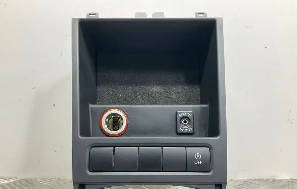 Volkswagen Jetta VI Glove box 5C8857925 5C8863330