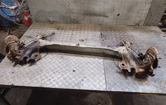 Smart ForFour I Rear axle beam 