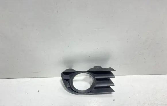 Renault Megane II Front grill 8200115118