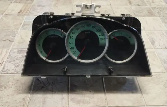 Toyota Corolla Verso AR10 Speedometer (instrument cluster) 838000F091 MB2574308260