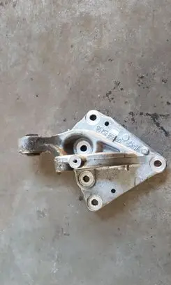 Citroen C4 II Picasso Driveshaft support bearing bracket 