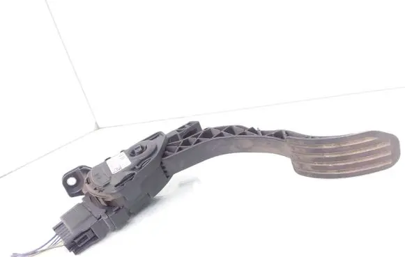 Volvo V70 Accelerator throttle pedal 6g929f836ad 6PV00922000