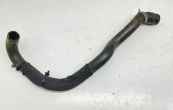 Renault Megane III Engine coolant pipe/hose