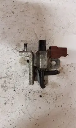 Mazda 6 Vacuum valve K5T46591