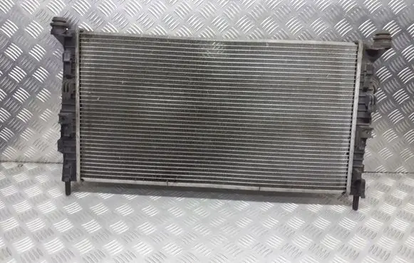 Ford Focus Radiator set 