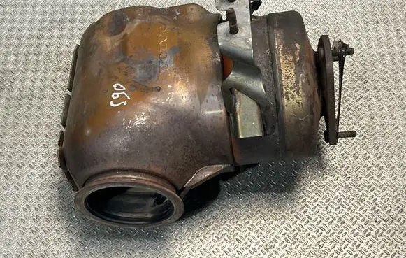Volvo S90, V90 Catalyst/FAP/DPF particulate filter 31439600 416W33 L2540046DBB