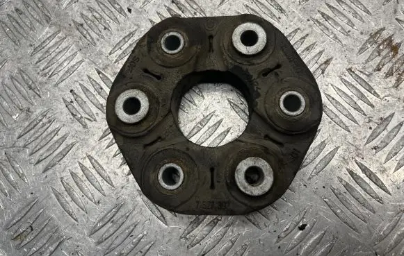 BMW 1 F20 F21 Rear prop shaft donut coupling/joint 7527392