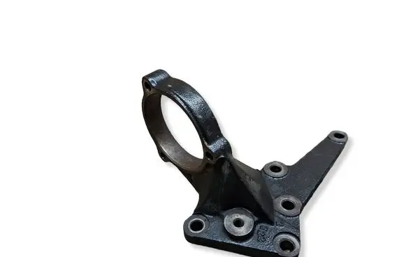 Nissan X-Trail T30 Driveshaft support bearing bracket 