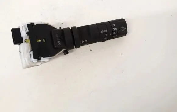 Nissan Pathfinder R51 Indicator stalk niles14425