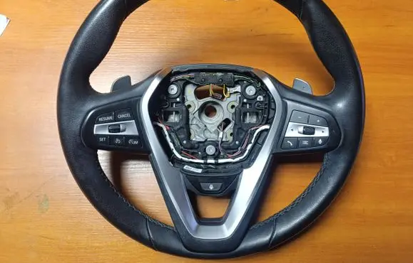 BMW X5 G05 Steering wheel