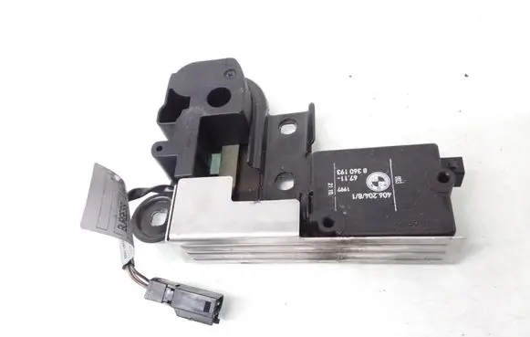 BMW 5 E39 Tailgate window lock/catch/latch 8120419 8360193