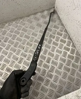 Dodge Durango Front wiper blade arm 55155032ad
