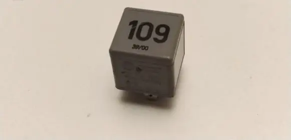 Skoda Octavia Mk1 (1U) Other relay 1J0906381A