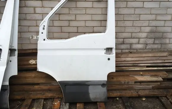 Renault Master II Front door