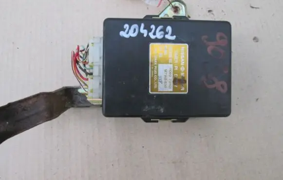 Nissan Sunny Engine control unit/module ECU