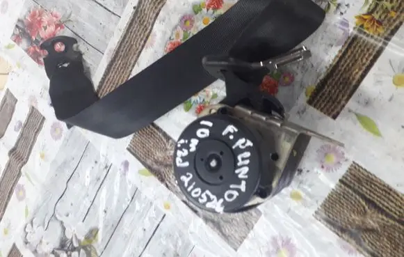 Fiat Punto (199) Rear seatbelt